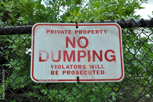 Photo: No dumping sign No dumping sign