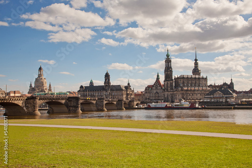 Photo: Elbufer in Dresden Elbufer in Dresden