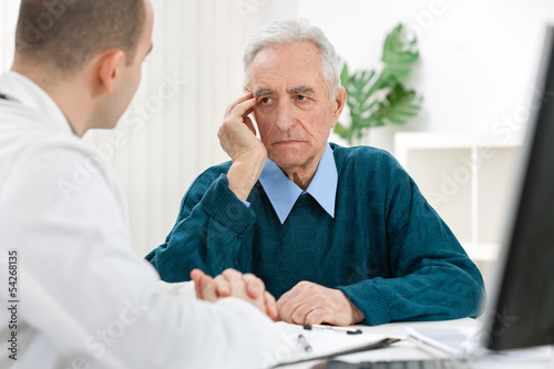 Photo: Patient complained his doctor Patient complained his doctor