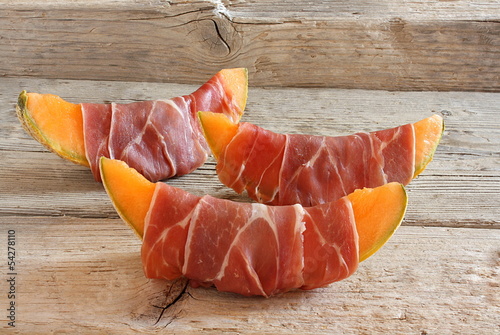 Photo: Melone e prosciutto Melone e prosciutto