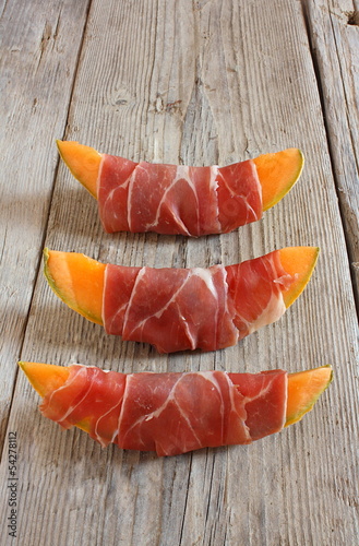 Photo: Melone e prosciutto Melone e prosciutto