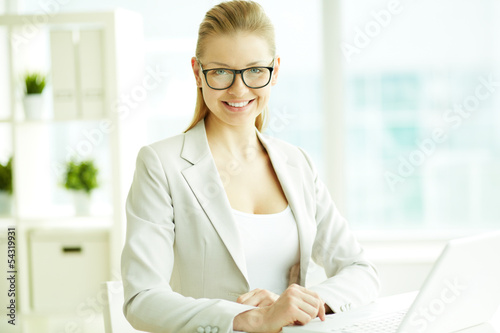 Photo: Woman at work Woman at work