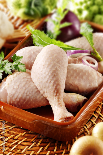 Photo: raw chicken drumsticks raw chicken drumsticks