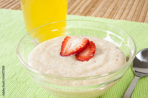Photo: Amaranth and Yogurt with Orange Juice Amaranth and Yogurt with Orange Juice