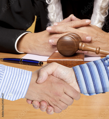 Photo: Settlement agreement Settlement agreement