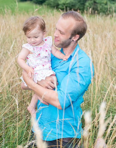 Photo: Happy young family (Daniel Gröblacher) Happy young family (Daniel Gröblacher)