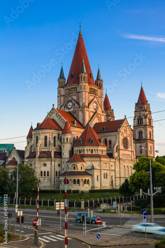 Photo: Franz von Assisi Jubiläumskirche, Wien Franz von Assisi Jubiläumskirche, Wien