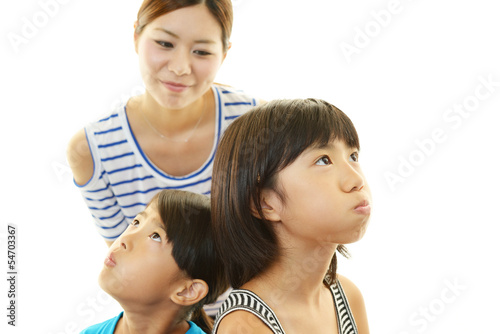 Photo: 機嫌の悪い女の子たち 機嫌の悪い女の子たち