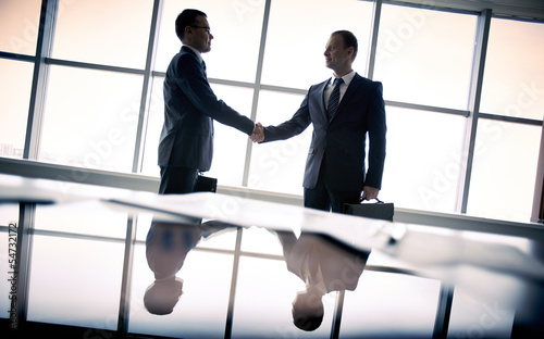 Photo: Making agreement Making agreement