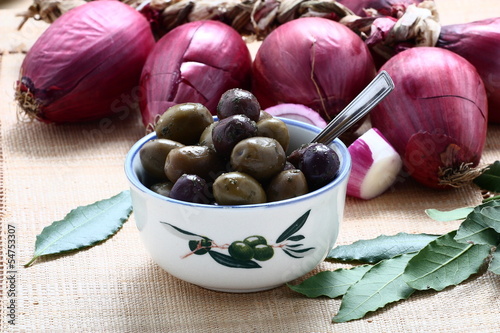 Photo: Olive verdi e nere Olive verdi e nere