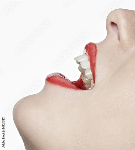 Photo: Seitenansicht weibliches Gesicht Seitenansicht weibliches Gesicht