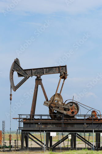 Photo: Oil pump jack Oil pump jack