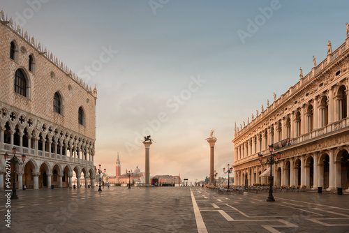 Photo: Venise - Place Saint Marc Venise - Place Saint Marc