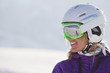 Photo: Italien, Trentino-Alto Adige, Südtirol, Bozen, Seiser Alm, junge Frau mit Skihelm und Skibrille, close up Italien, Trentino-Alto Adige, Südtirol, Bozen, Seiser Alm, junge Frau mit Skihelm und Skibrille, close up