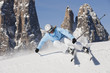 Foto: Italien, Trentino-Alto Adige, Südtirol, Bozen, Seiser Alm, Skifahren, junge Frau in der Näh eines Berges Italien, Trentino-Alto Adige, Südtirol, Bozen, Seiser Alm, Skifahren, junge Frau in der Näh eines Berges