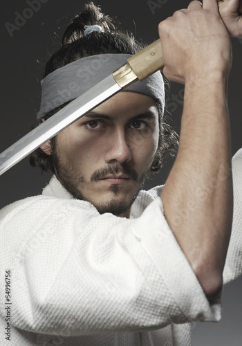 Photo: Samurai mit Schwert Samurai mit Schwert