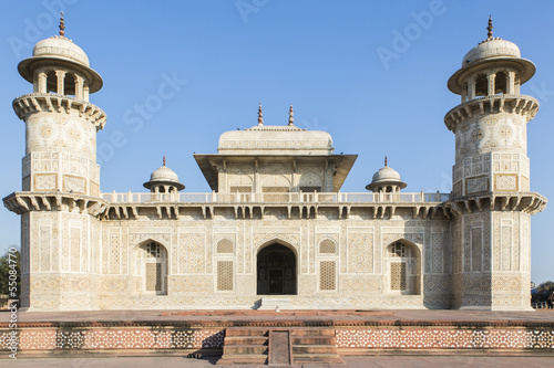 Photo: Tomb of I'timād-ud-Daulah (Baby Taj) Tomb of I'timād-ud-Daulah (Baby Taj)