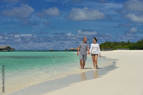 Photo: happy young couple have fun on summer happy young couple have fun on summer