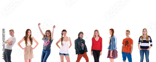 Photo: Junge Leute in der Reihe Junge Leute in der Reihe