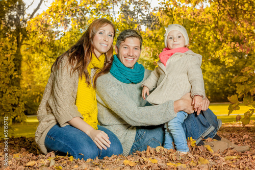 Photo: family autumn family autumn