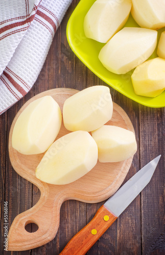 Photo: raw potato raw potato