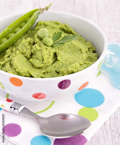 Photo: pea puree pea puree