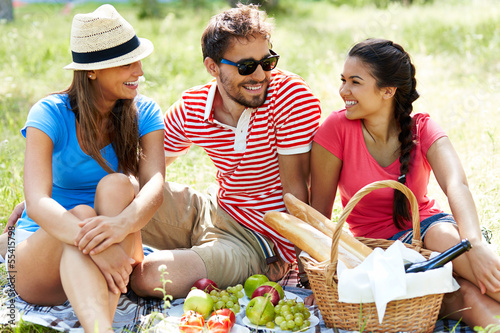 Photo: Friends on picnic Friends on picnic