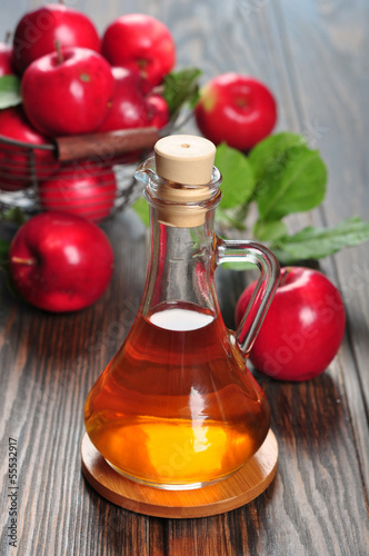 Photo: Apple cider vinegar Apple cider vinegar