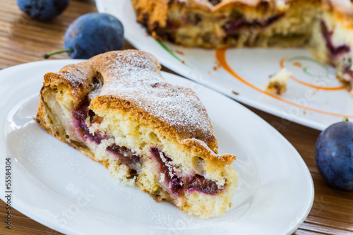 Photo: cake with plums cake with plums