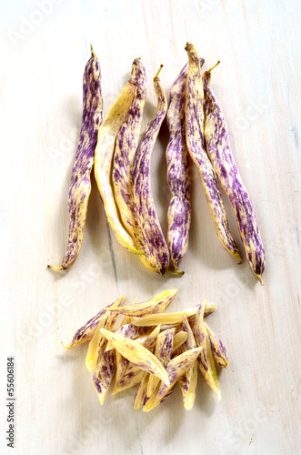 Photo: Dragon's Tongue beans Dragon's Tongue beans
