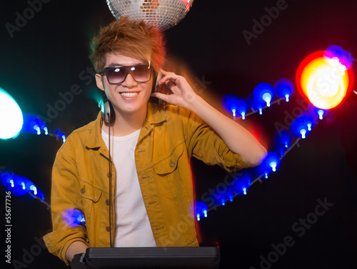 Photo: Party starter Party starter