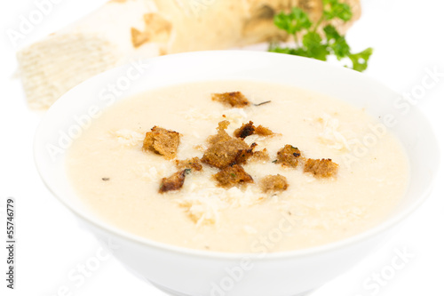 Photo: Ausschnitt von Krensuppe mit Kren Ausschnitt von Krensuppe mit Kren