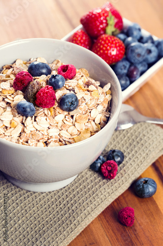 Photo: A bowl of muesli with fresh berries A bowl of muesli with fresh berries