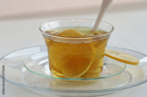Photo: Tasse grüner Tee mit Zitrone Tasse grüner Tee mit Zitrone