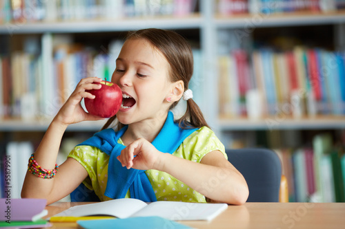 Photo: Eating apple Eating apple
