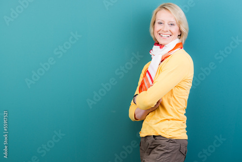 Photo: attraktive blonde frau mittleren alters attraktive blonde frau mittleren alters