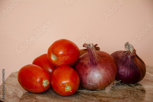 Photo: Tomaten und Zwiebeln Tomaten und Zwiebeln