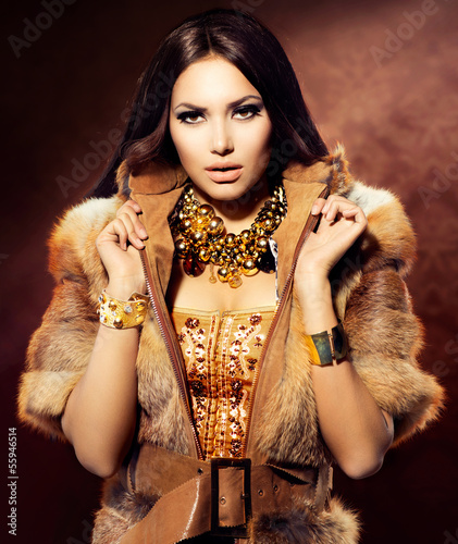 Photo: Beauty Fashion Model Girl in Fox Fur Coat Beauty Fashion Model Girl in Fox Fur Coat