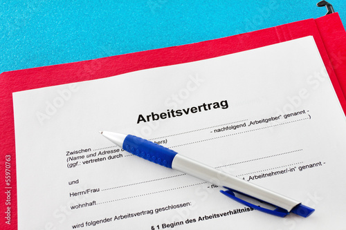 Photo: Arbeitsvertrag Arbeitsvertrag