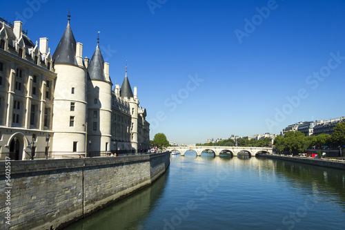 Photo: Bridge over Seine, Paris, France Bridge over Seine, Paris, France