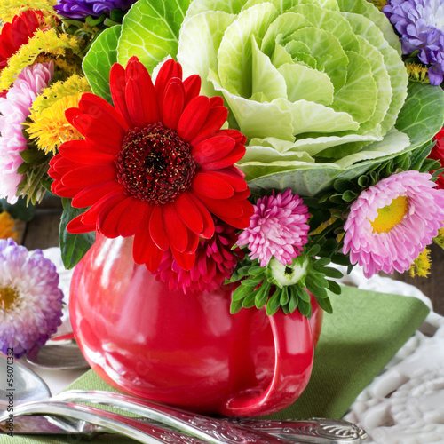 Photo: Dekoration - Gerbera - Zierkohl Dekoration - Gerbera - Zierkohl
