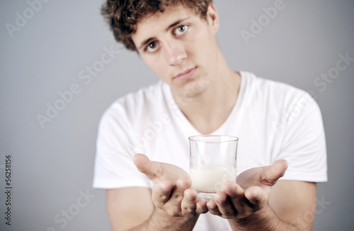 Photo: Men presents Milk Men presents Milk