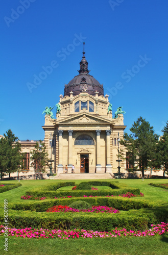 Photo: Szechenyi thermal baths main entry Szechenyi thermal baths main entry