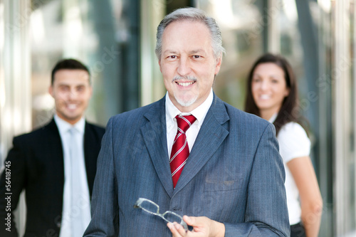 Photo: Businesspeople outdoor Businesspeople outdoor