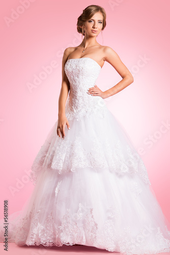 Photo: fiancee pink fiancee pink