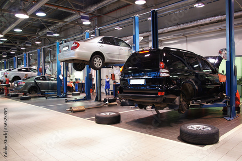 Photo: repair garage repair garage