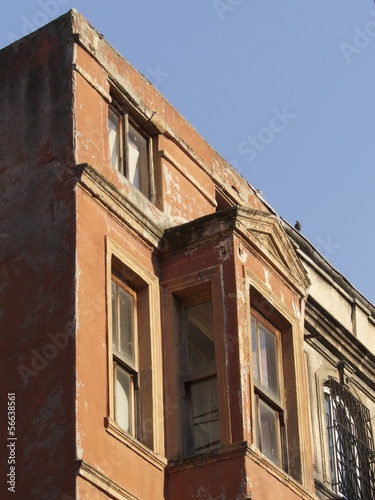 Photo: Heruntergekommene Fassade in der Altstadt von Istanbul Beyoglu Heruntergekommene Fassade in der Altstadt von Istanbul Beyoglu