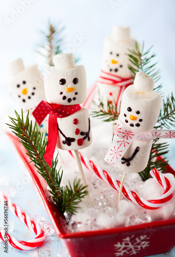 Photo: marshmallow snowmen marshmallow snowmen