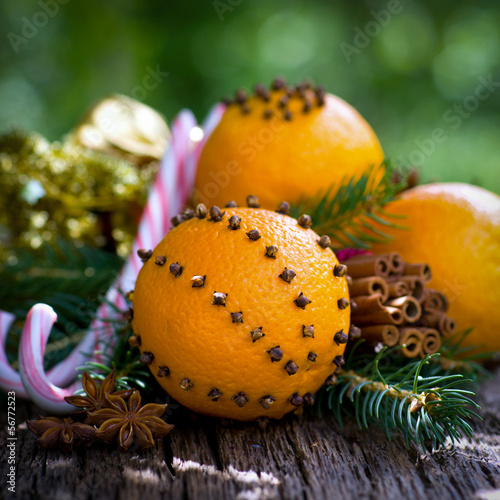 Photo: Gespickte Orangen Gespickte Orangen