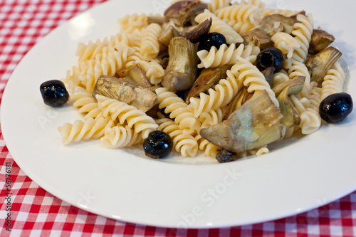 Photo: pasta e carciofi pasta e carciofi